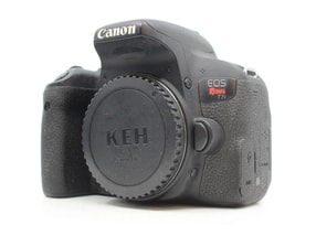 Canon EOS Rebel T7i