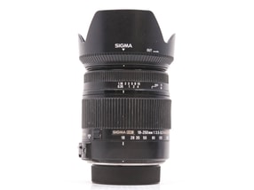 Sigma 18-200mm f/3.5-6.3 DC OS HSM - Nikon Fit