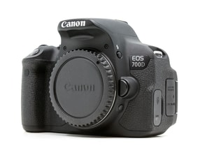 Canon EOS 700D