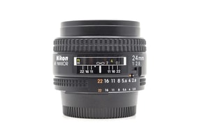 Nikon AF Nikkor 24mm f/2.8