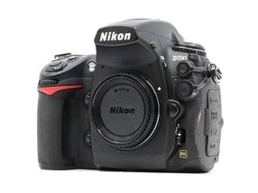 Nikon D700