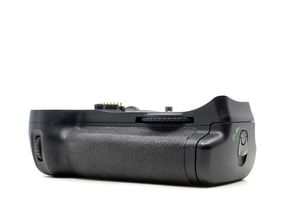 Nikon MB-D10 Battery Grip