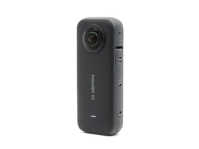 Insta360 X3