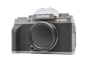 Fujifilm X-T200