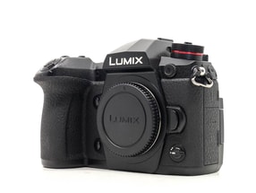 Panasonic Lumix DC-G9