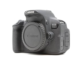 Canon EOS 700D