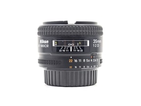 Nikon AF Nikkor 35mm f/2D