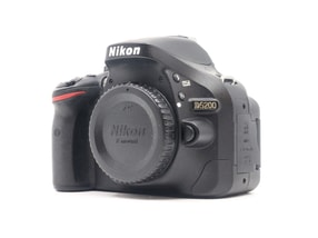Nikon D5200
