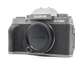Fujifilm X-T200