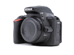 Nikon D5600