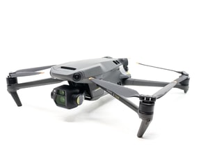 DJI Mavic 3 Cine Premium Combo