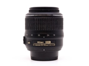 Nikon AF-S DX Nikkor 18-55mm f/3.5-5.6G VR