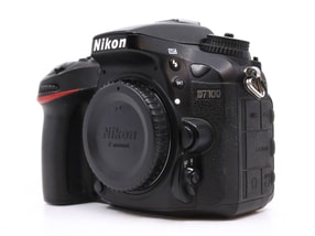 Nikon D7100
