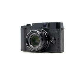 Fujifilm X10