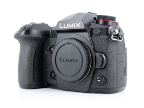 Panasonic Lumix DC-G9