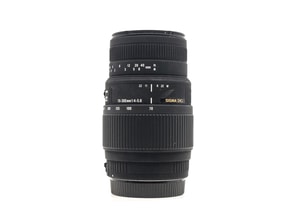 Sigma 70-300mm f/4-5.6 DG Macro - Canon EF Fit