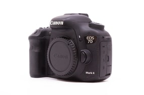 Canon EOS 7D Mark II
