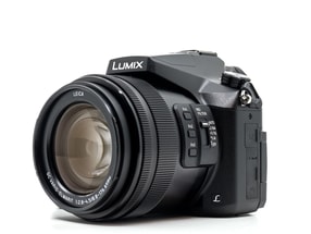 Panasonic Lumix DMC-FZ2000