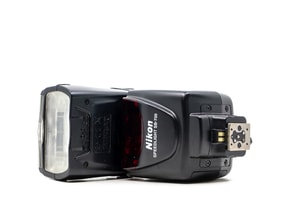 Nikon SB-700 Speedlight