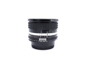 Nikon Ai-S Nikkor 20mm f/2.8