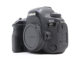 Canon EOS 6D Mark II