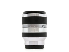 Sony E 18-200mm f/3.5-6.3 OSS