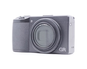 Ricoh GR III
