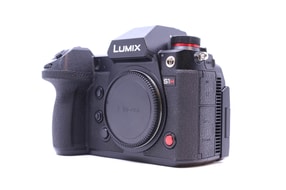 Panasonic Lumix DC-S1H