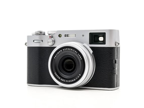 Fujifilm X100V