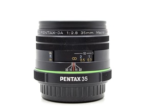 Pentax SMC Pentax-DA 35mm Macro f/2.8 Limited