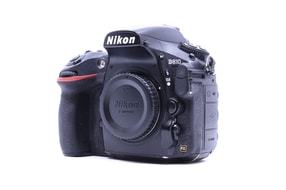 Nikon D810
