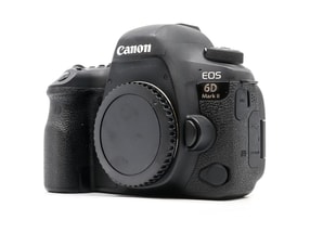 Canon EOS 6D Mark II