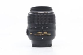 Nikon AF-S DX Nikkor 18-55mm f/3.5-5.6G VR