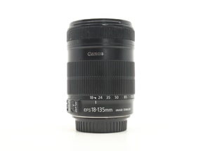 Canon EF-S 18-135mm f/3.5-5.6 IS