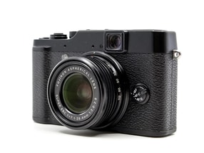Fujifilm X10