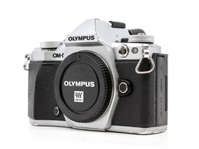 Olympus OM-D E-M5 Mark II