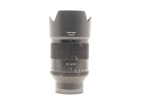 Sony FE 50mm f/1.4 ZA Zeiss Planar T*