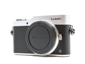 Panasonic Lumix DC-GX800