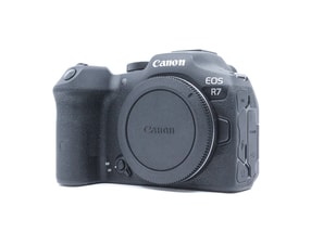 Canon EOS R7