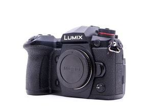 Panasonic Lumix DC-G9