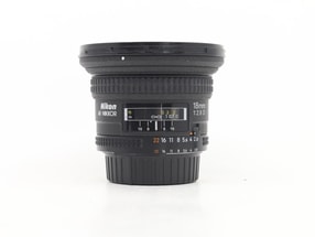 Nikon AF Nikkor 18mm f/2.8D