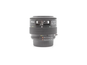 Nikon AF Nikkor 35-70mm f/3.3-4.5