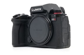 Panasonic Lumix S5 II