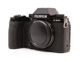 Fujifilm X-S10