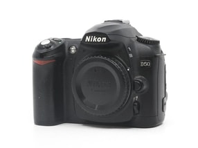 Nikon D50