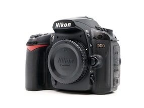 Nikon D90