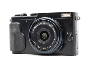Fujifilm X70