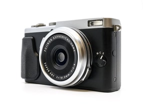 Fujifilm X70