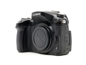 Panasonic Lumix DMC-GH4R