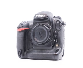 Nikon D3X